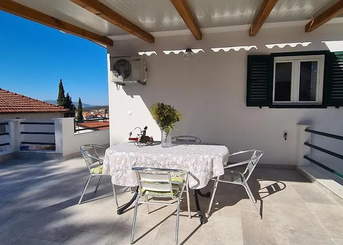 Apartment Pleasures Vrboska